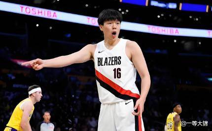 九游娱乐-国际比赛日CBA季后赛传出新动向，孟菲斯灰熊复出首秀，管理层表态——媒体盛赞，轮换策略成焦点的简单介绍