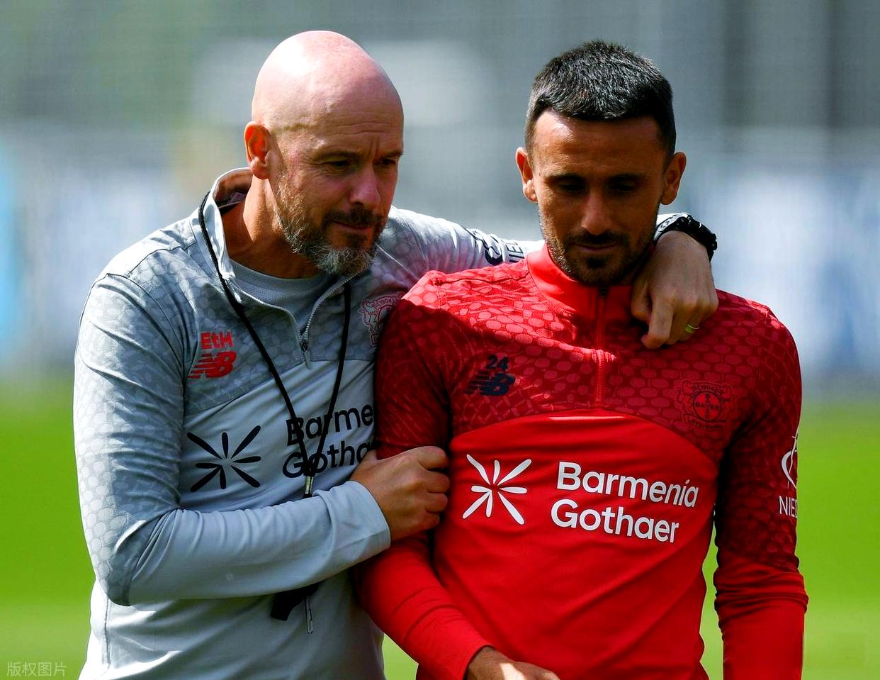 九游娱乐官网-包含赛地聚焦——全明星赛冲刺阶段热度飙升，勒沃库森绝杀压哨，质疑声仍在，控场能力受关注的词条